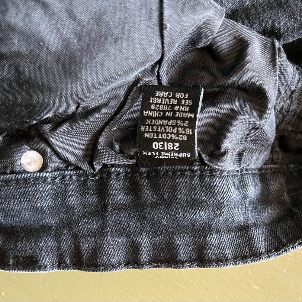 Rue 21 Premium Skinny Supreme Flex Black Distressed Jeans - Picture 7 of 10
